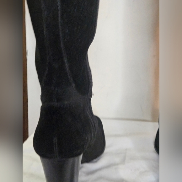 Stuart Weitzman calf boots black suede - Picture 12 of 15